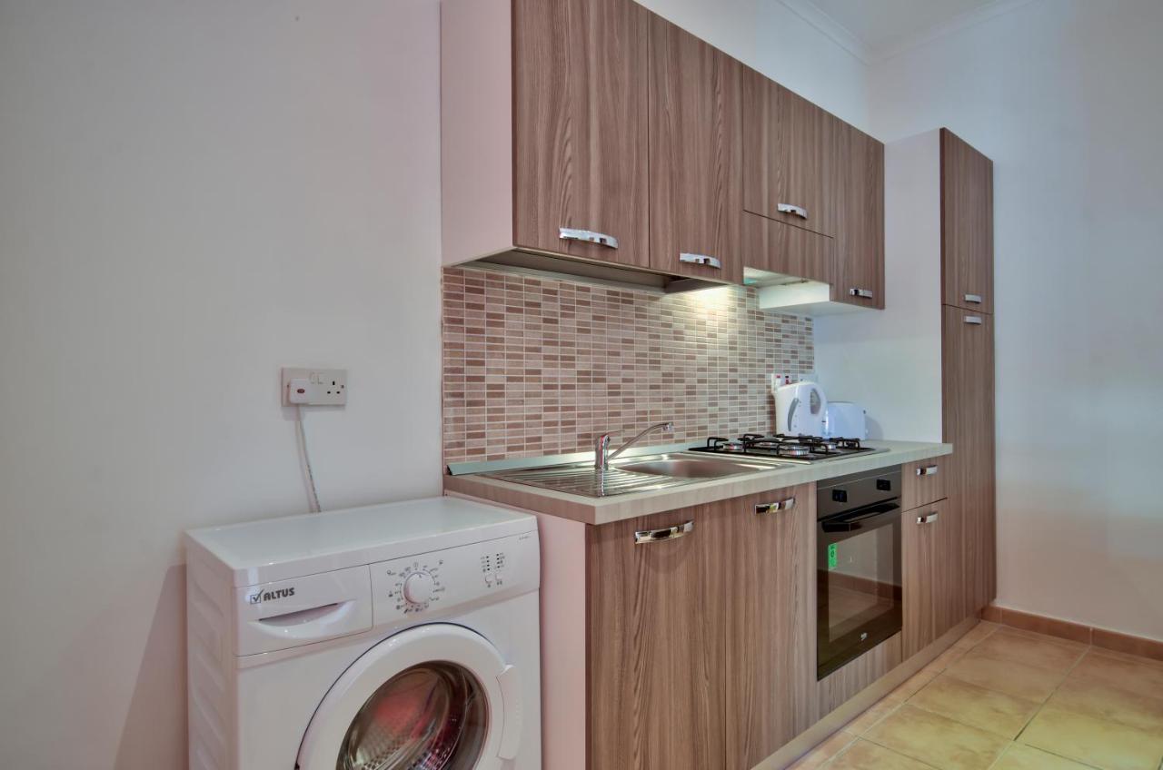 St Helen Residences - Spacious Sliema Apartments & Penthouses - Shortletsmalta Dış mekan fotoğraf