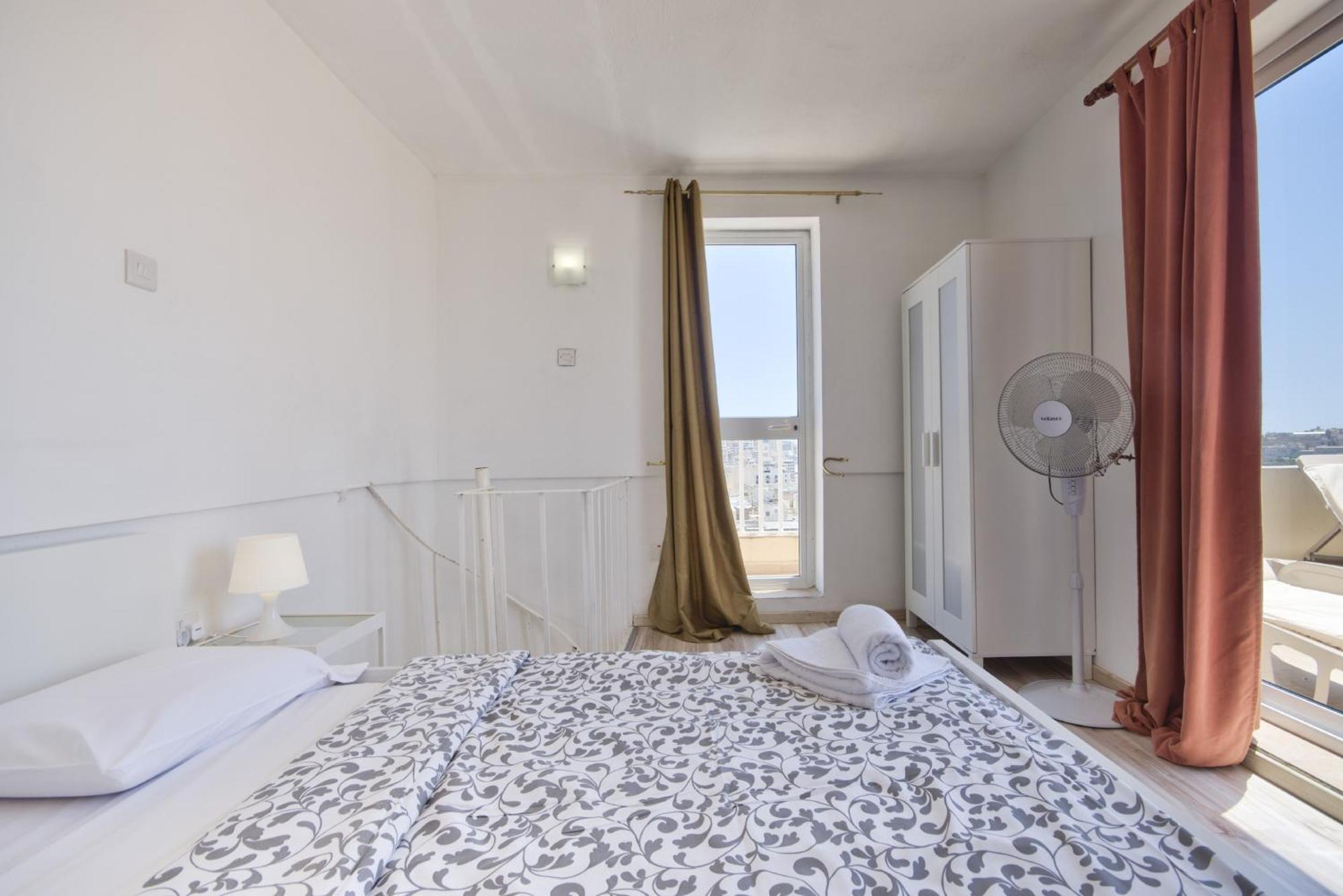 St Helen Residences - Spacious Sliema Apartments & Penthouses - Shortletsmalta Dış mekan fotoğraf