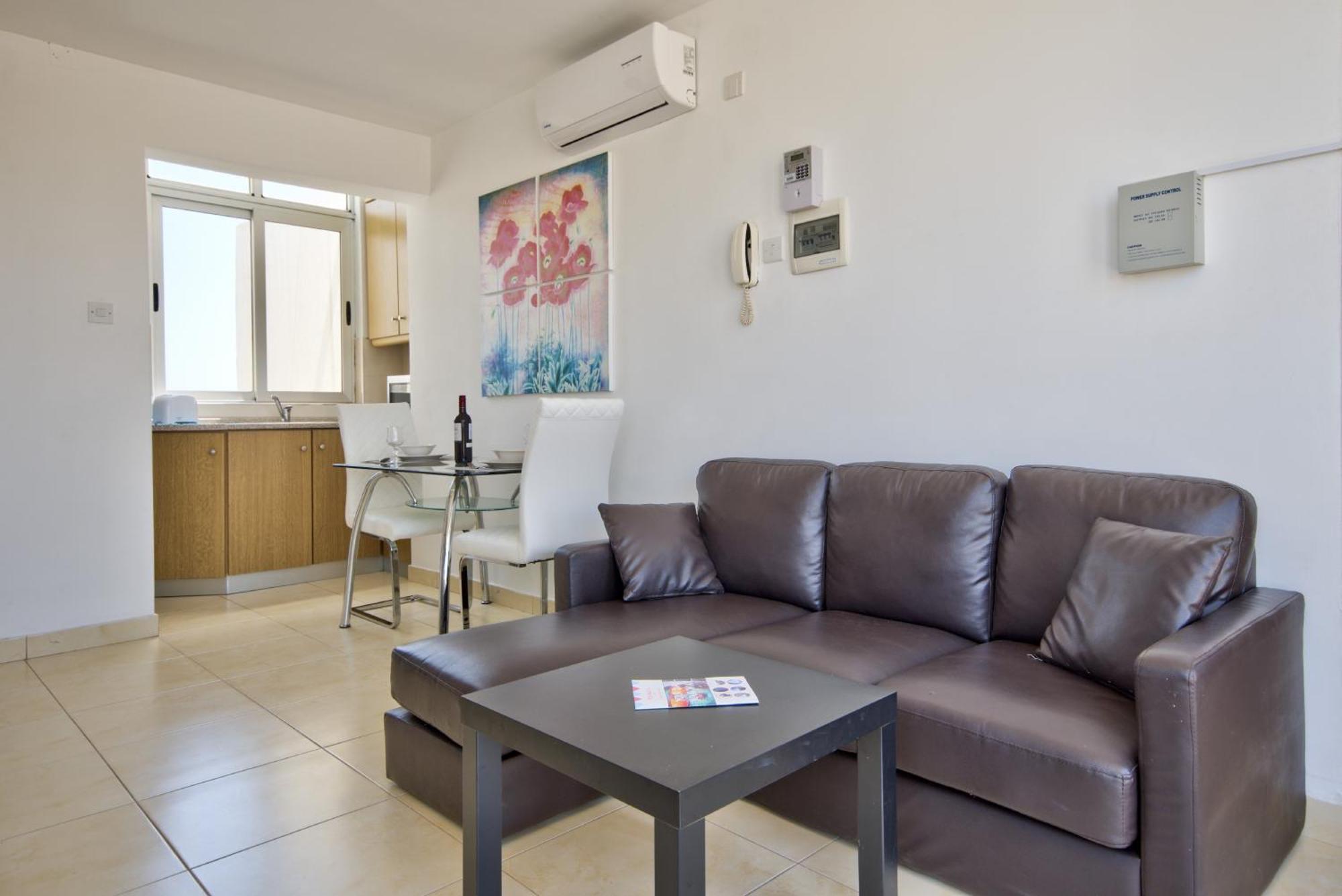 St Helen Residences - Spacious Sliema Apartments & Penthouses - Shortletsmalta Dış mekan fotoğraf