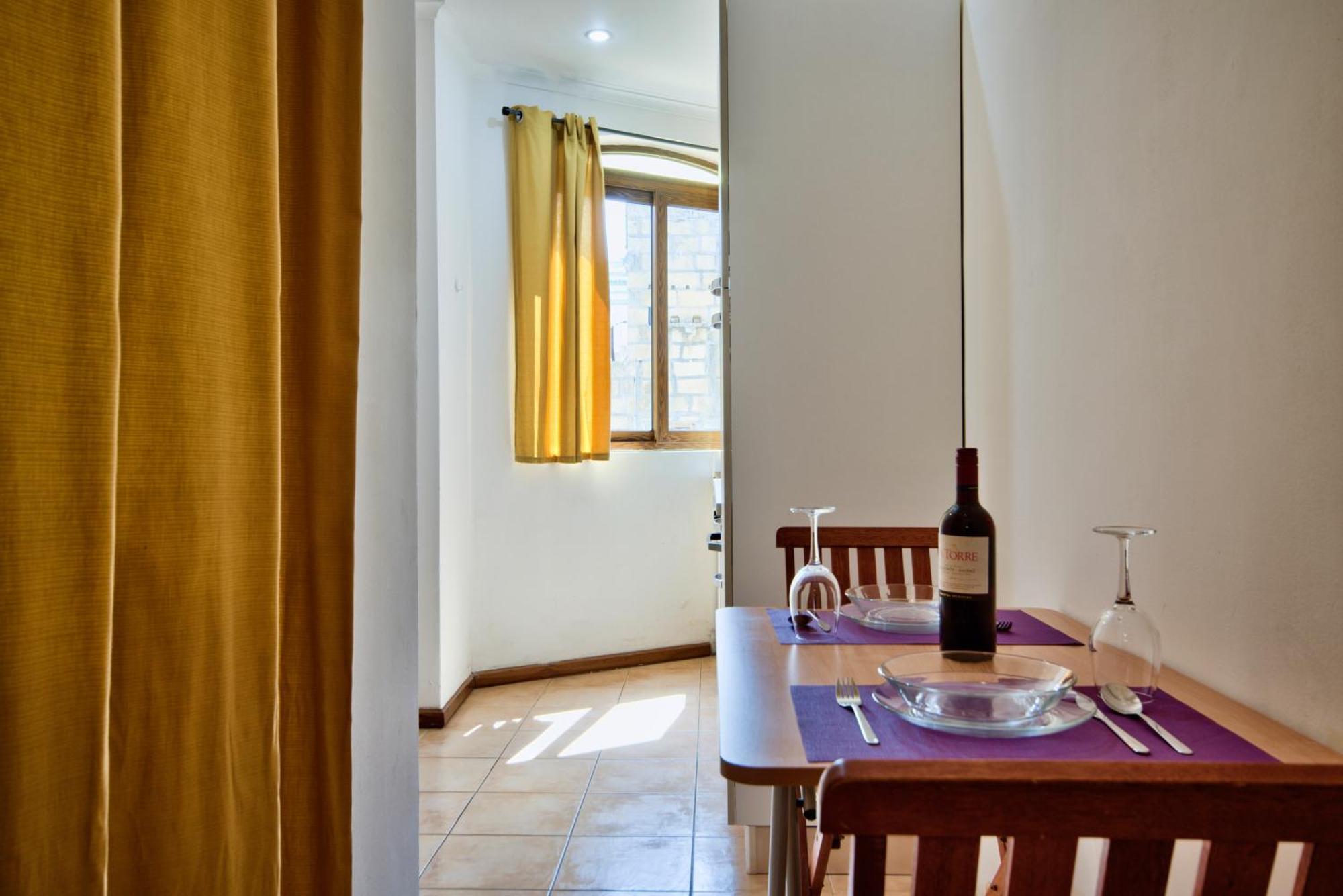 St Helen Residences - Spacious Sliema Apartments & Penthouses - Shortletsmalta Dış mekan fotoğraf